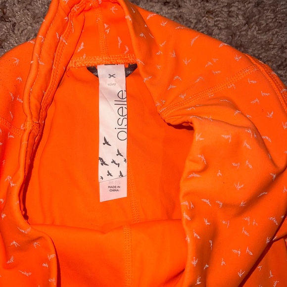 Oiselle Firecracker Reflective 3/4 Tights - Picture 4 of 11